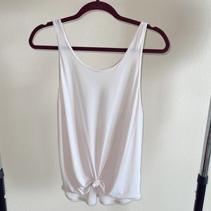 Lululemon tank-open back